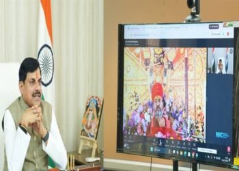 Chief Minister Dr. Mohan Yadav addressing a Guru Purnima programme in Mandsaur
