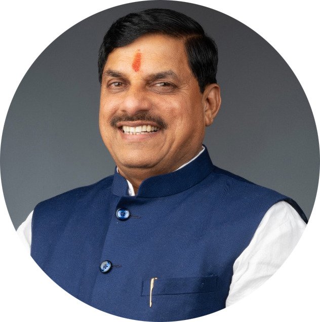Chief Minister Dr. Mohan Yadav at the Capacity Building and Loan Distribution Programme in Thandla, Madhya Pradesh