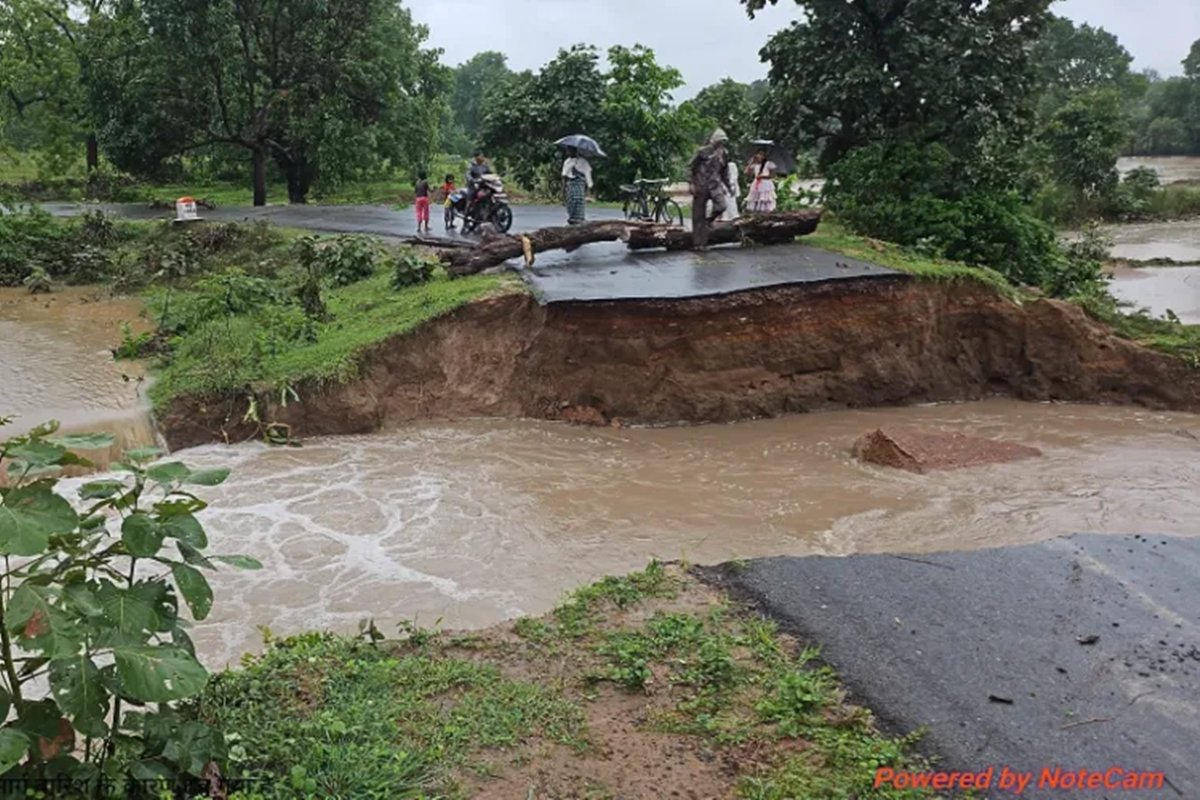 Flooded roads and rivers in Chhattisgarh due to heavy rainfall