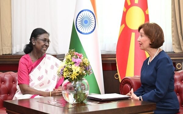 President Droupadi Murmu meeting with President Gordana Siljanovska-Davkova in Skopje, North Macedonia