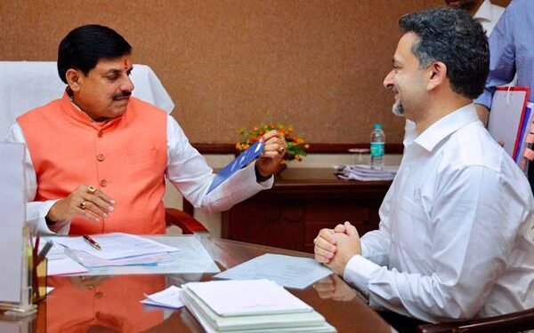 Chief Minister Dr. Mohan Yadav and Shri Amar Kaul of CG Power meeting in Madhya Pradesh Legislative Assembly