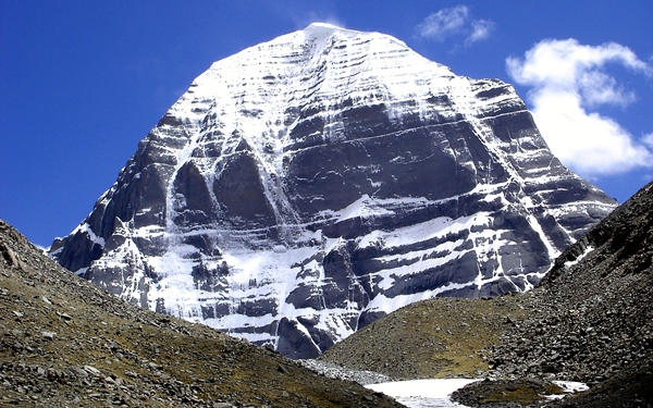 Pilgrims returning from the Kailash Mansarovar Yatra via Nathu La