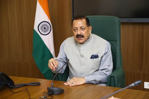 Union Minister Dr. Jitendra Singh reviewing the Ujh Multipurpose Project